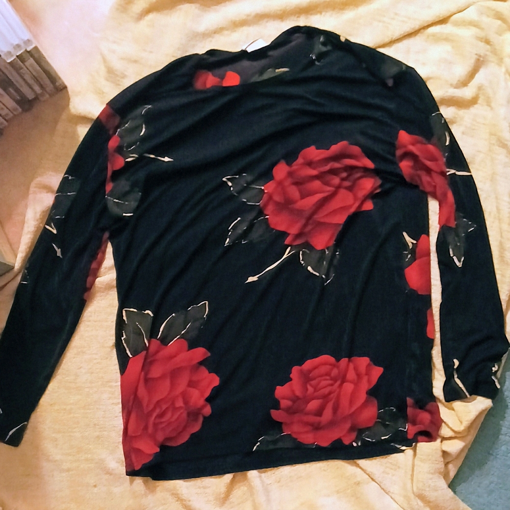 Floral Black and Red Women's Top